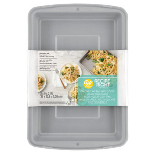 Wilton Recipe Right Rectangular Pan with Lid 33 x 22.8 cm