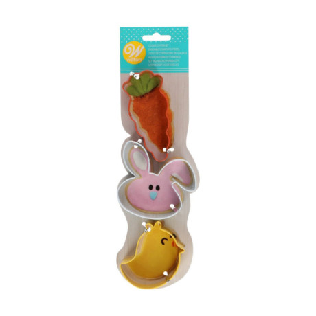 Wilton Carrot, Bunny, Chick Cookie Cutters 3 Pieces