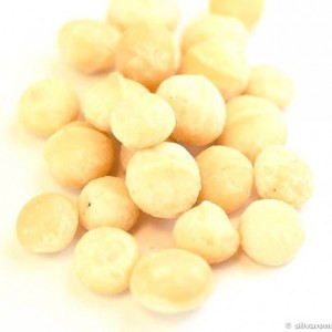 Raw macadamia nuts 250 g